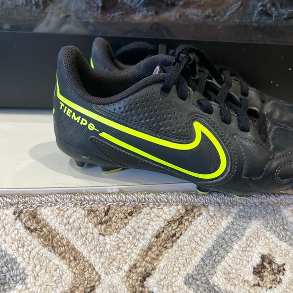 Nike Tiempo legend 9 Club Fg Size 1Y - Picture 3 of 7